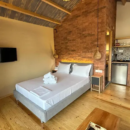 Ferienhaus Kartalia Wooden *